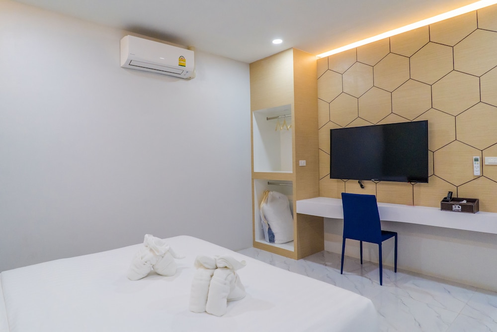 the bed vacation rajamangala hotel