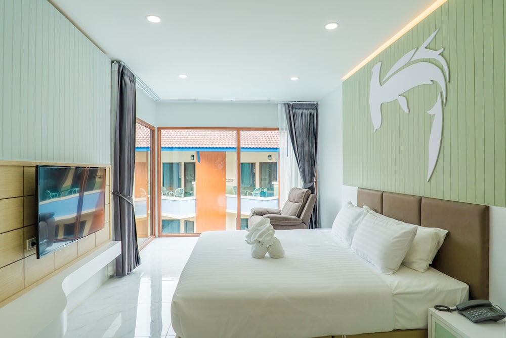 the bed vacation rajamangala hotel