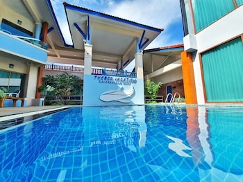 the bed vacation rajamangala hotel