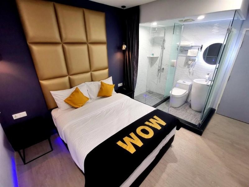 wow hotel penang
