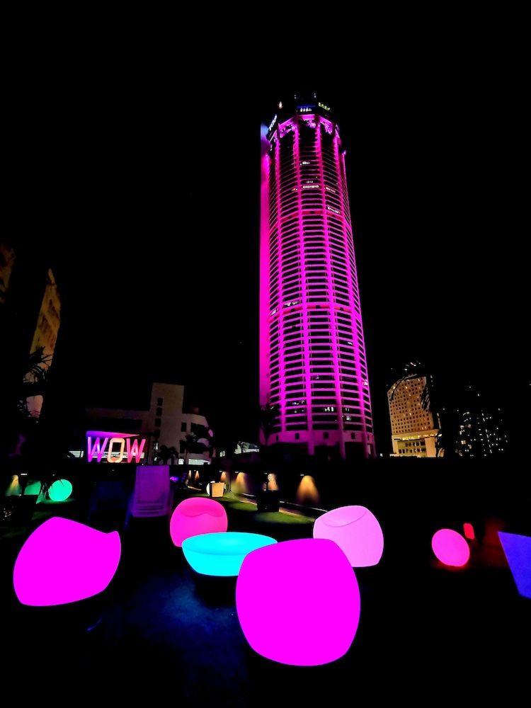 wow hotel penang