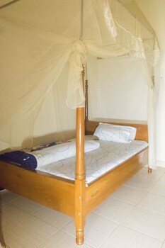 kaanos hope complex inn