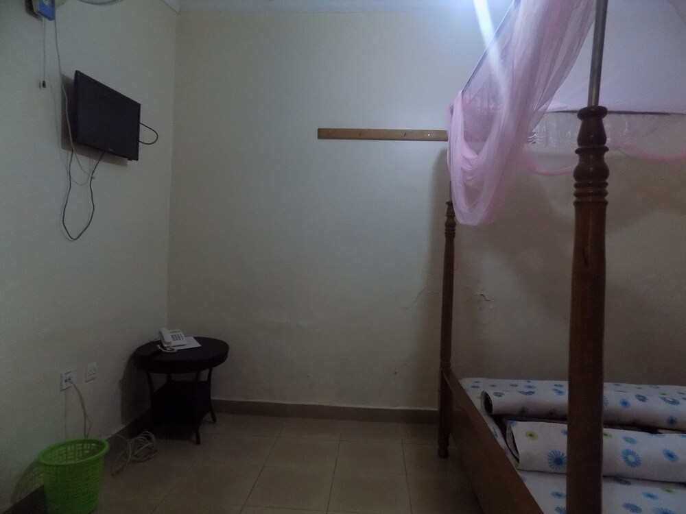 kaanos hope complex inn