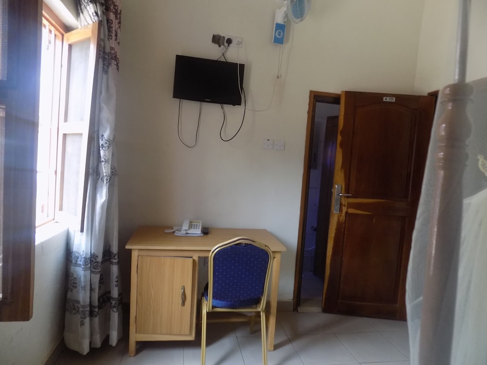 kaanos hope complex inn