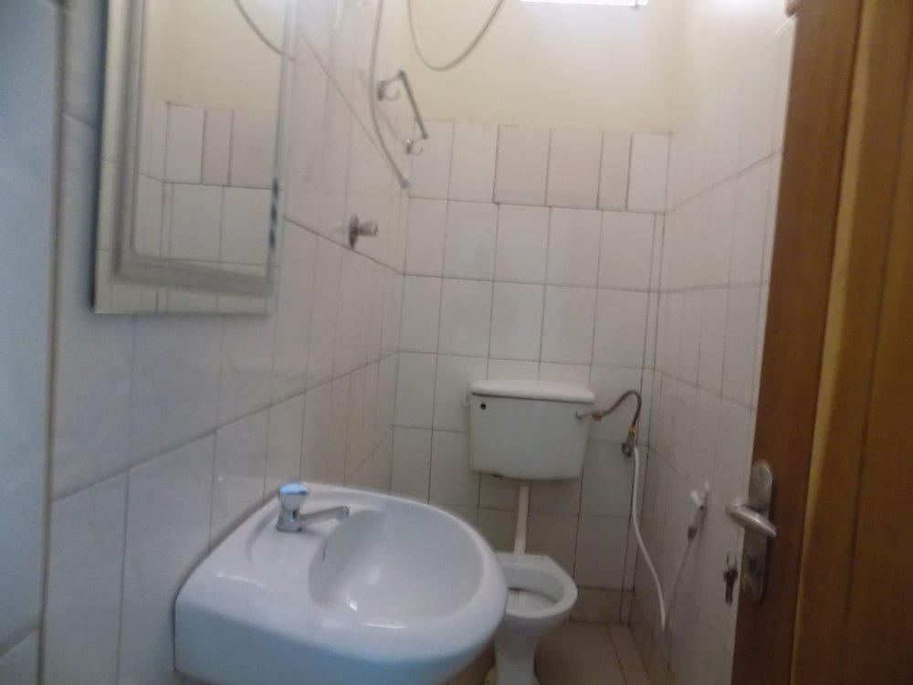 kaanos hope complex inn