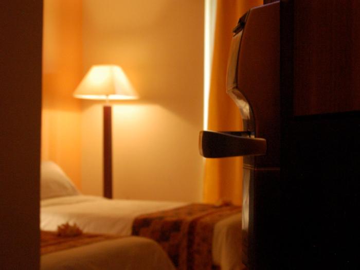 aanari hotel and spa