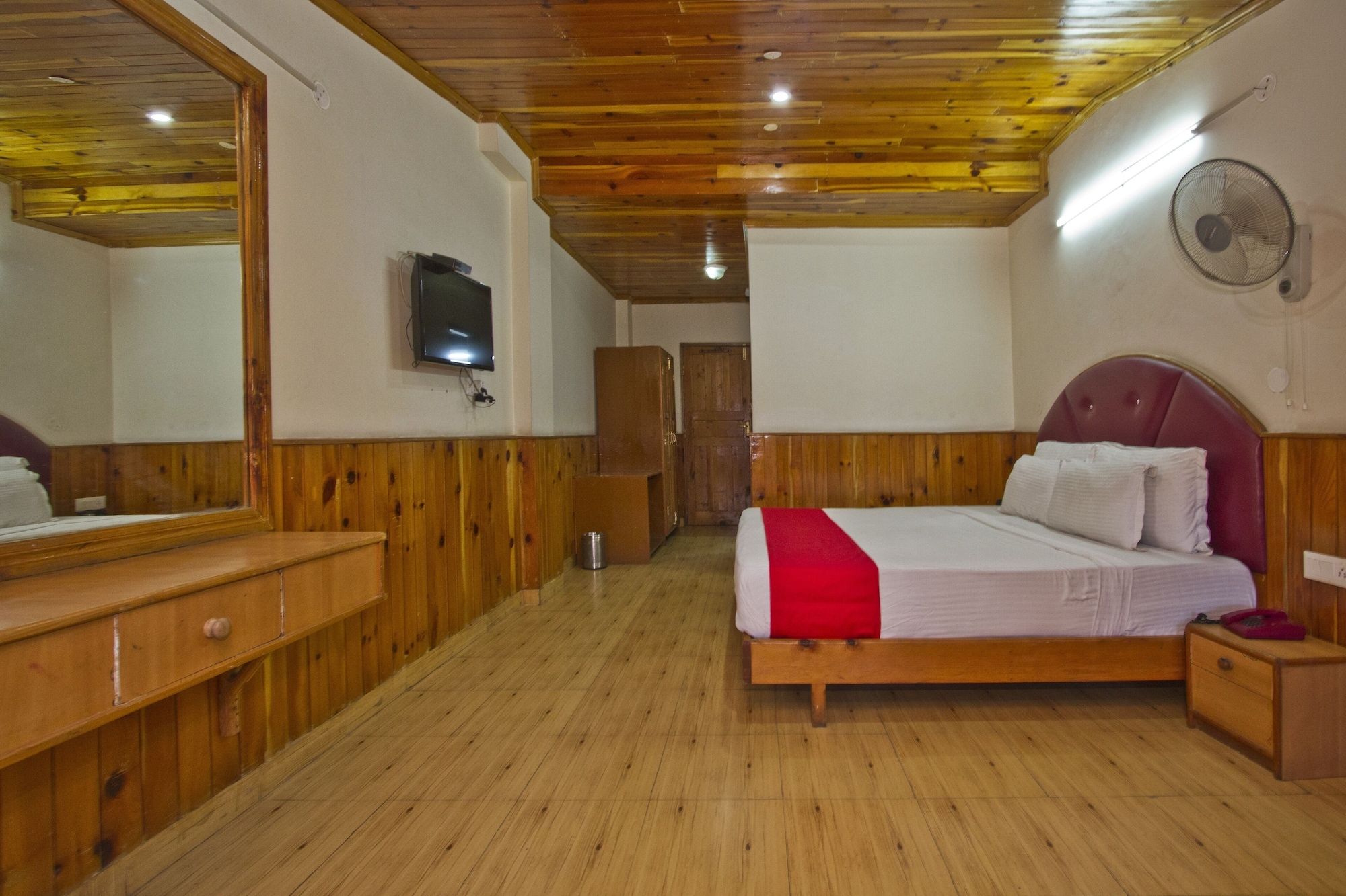 sarthak resorts