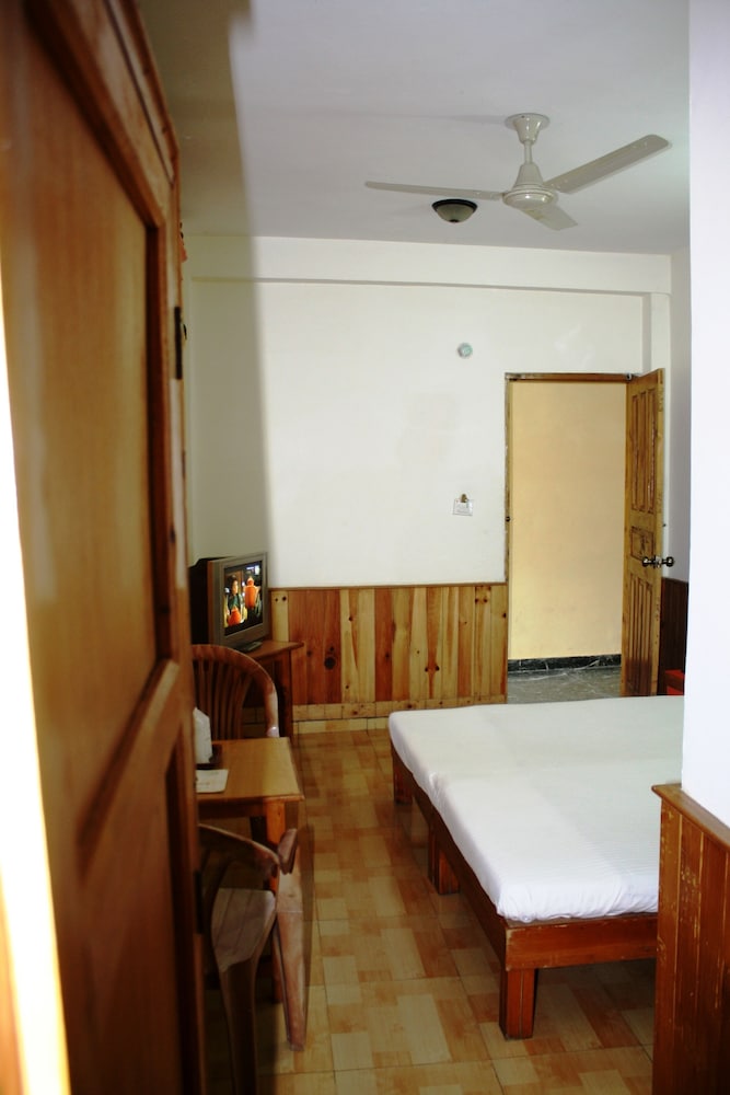 sarthak resorts