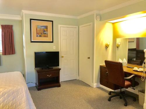 hyland motor inn