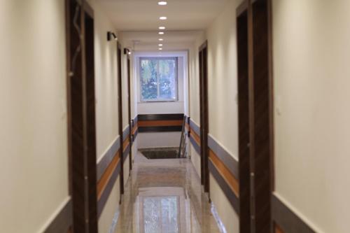 Hotel Metro Inn,,3 star