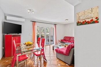 apartments doncic