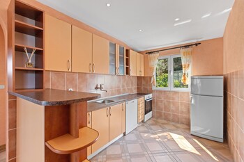 apartments doncic