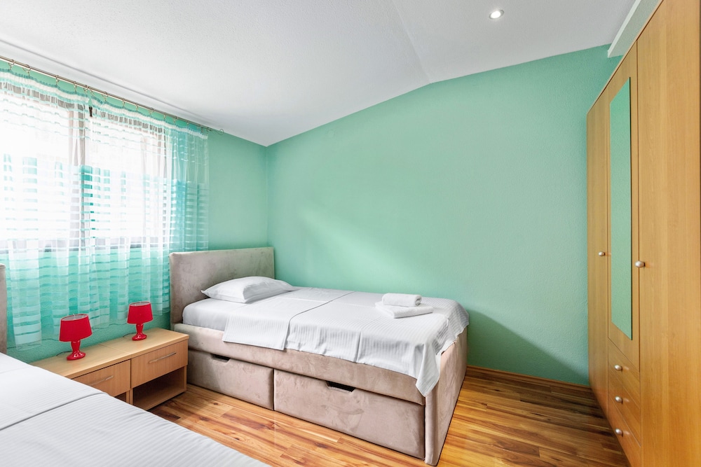 apartments doncic