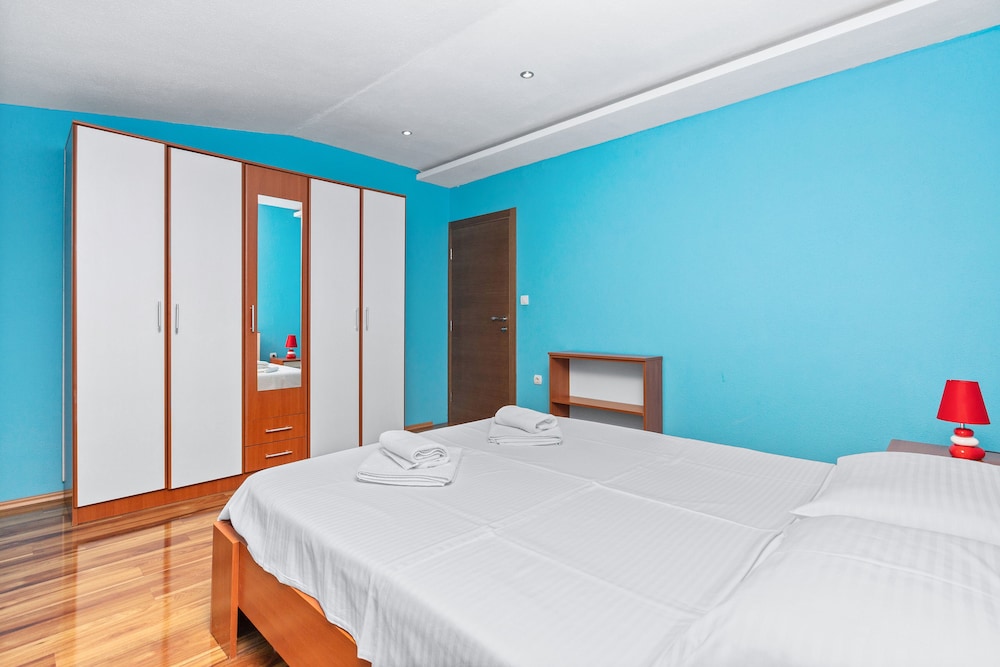 apartments doncic