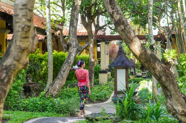 royal hotel and villa bali