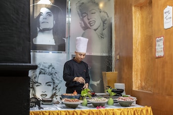 royal hotel and villa bali