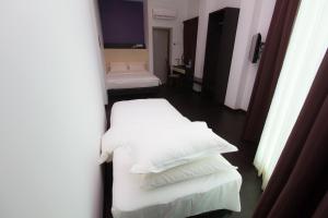 aurora boutique hotel