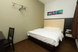aurora boutique hotel