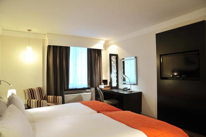 onomo hotel cape town inn on the square