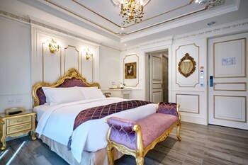 sun moon lake queen castle hotel