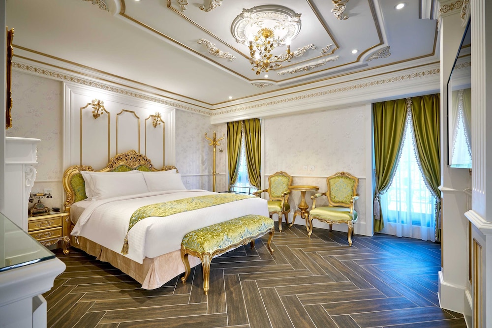 sun moon lake queen castle hotel
