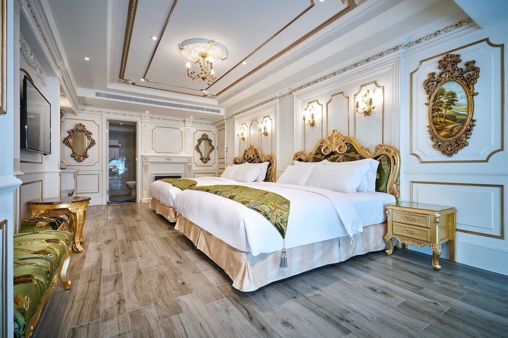 sun moon lake queen castle hotel