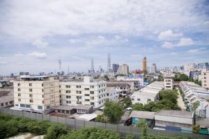 hallton hotel bangkok