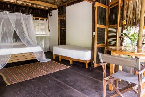 playa pikua ecolodge