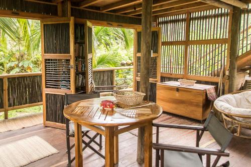 playa pikua ecolodge
