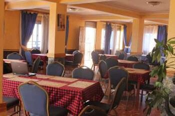 Hilltop Hotel,Near Livingstone International University,2.5 star