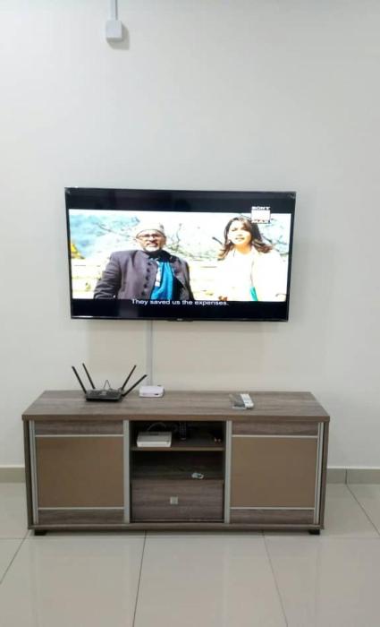 sr home stay at klia