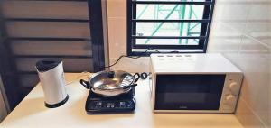 sr home stay at klia