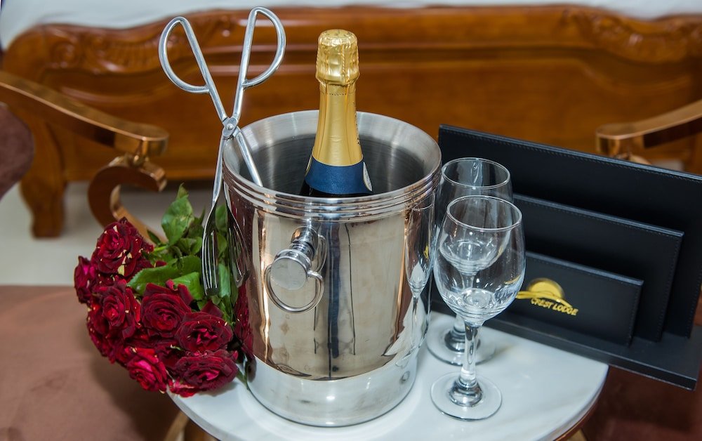 The Crest Lodge,Near 37D Gallery,3.5 star