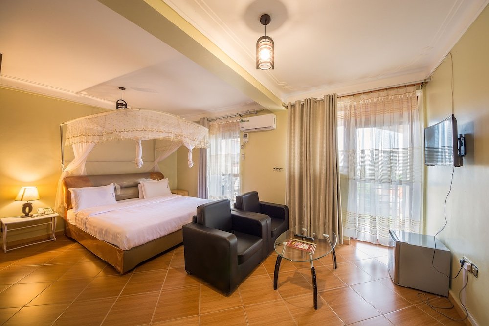 Chocolate Luxury Hotel,In The Suburbs,3 star