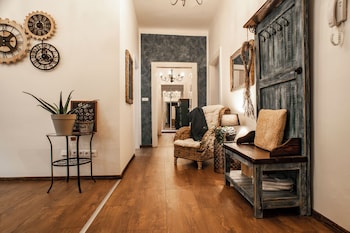 sting boutique apartments