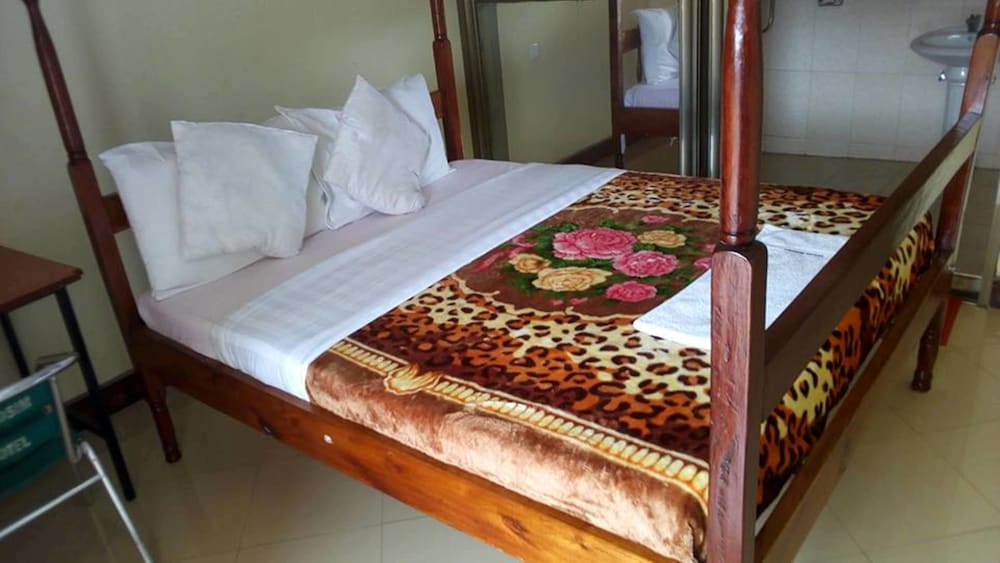 leosim hotel