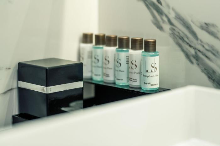 hotel seraphine plaza