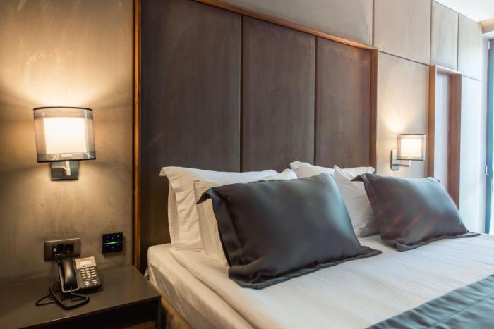 hotel seraphine plaza