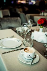 hotel seraphine plaza