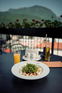 hotel seraphine plaza