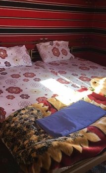 bedouin roads camp