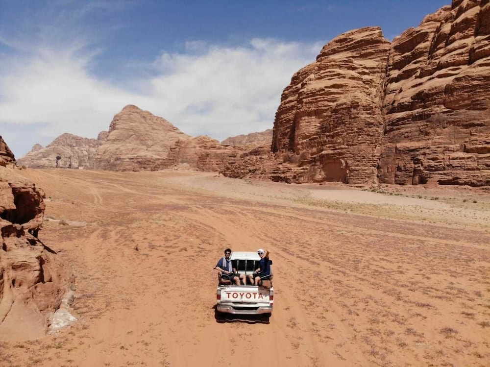 bedouin roads camp