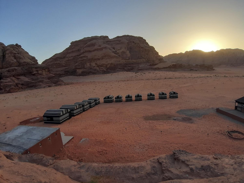 bedouin roads camp