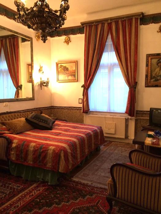 imre guest house