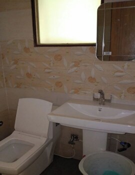 Taj Guest House,,3 star
