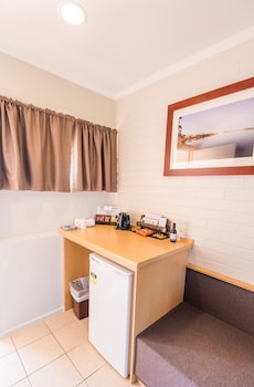 hospitality carnarvon surestay collection by best western