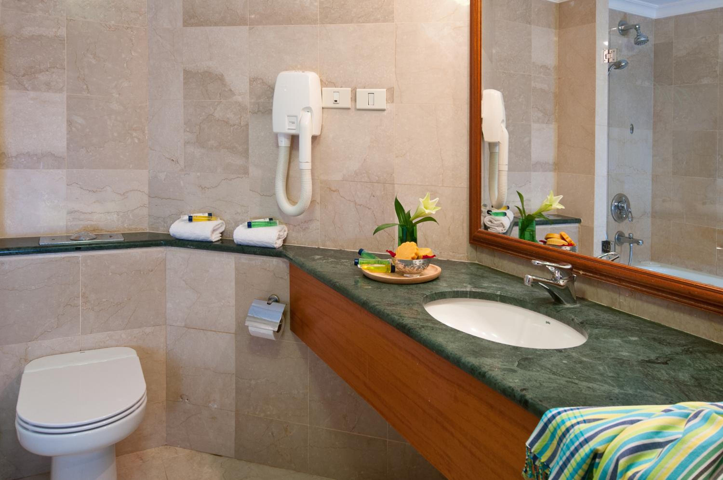 u magic palace hotel