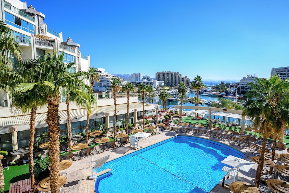u magic palace hotel