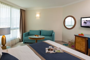 U Magic Palace Hotel,Near Kings City,5 star