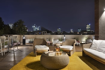 jacob shenkin hotel
